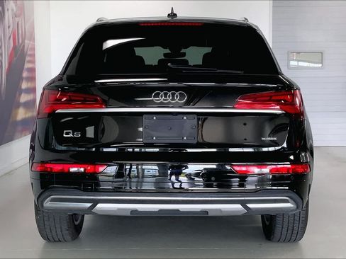 Used 2023 Audi Q5 2.0T Premium w/ Convenience Package AWD/4WD image 5