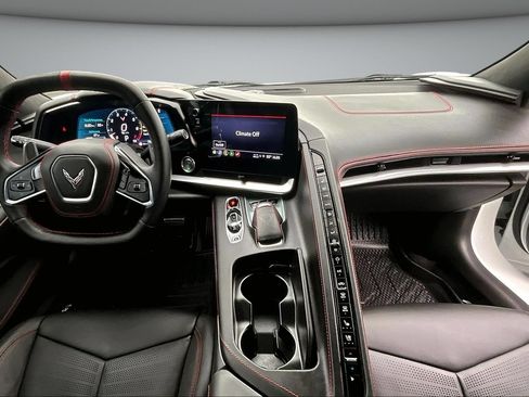 Used 2023 Chevrolet Corvette Stingray Premium Cpe RWD image 7