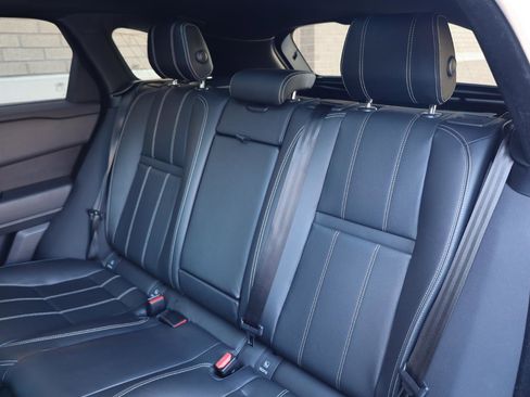 Used 2020 Land Rover Range Rover Velar S image 21