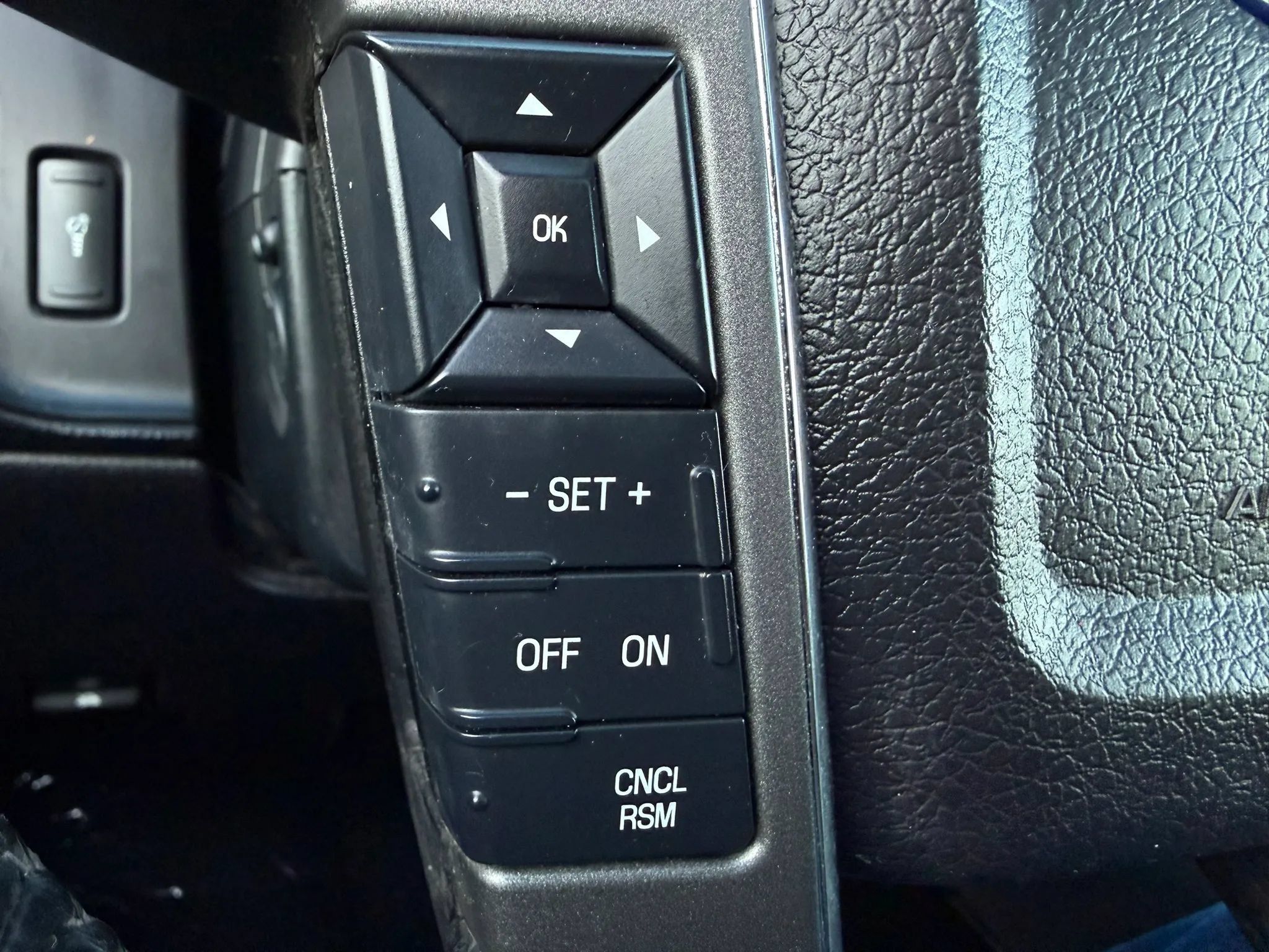 Used 2017 Ford Expedition EL Platinum AWD/4WD image 37