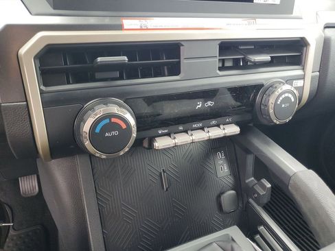 New 2026 Toyota Tacoma TRD Off-Road AWD/4WD image 19