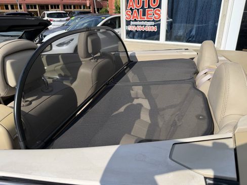 Used 2013 Chrysler 200 Limited FWD image 20