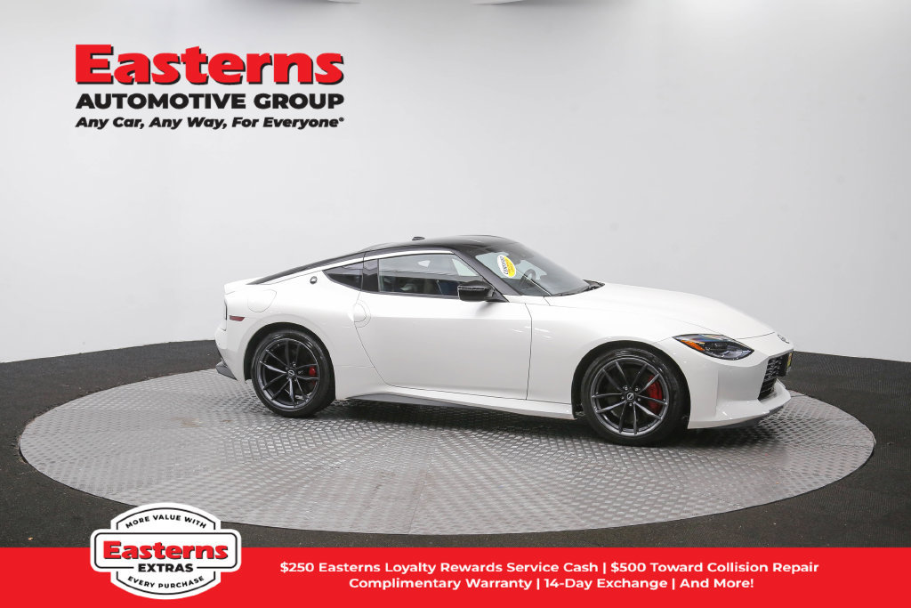Used 2025 Nissan Z Performance w/ Floor Mat Package RWD image 45