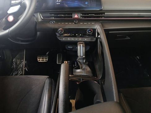 Used 2025 Hyundai Elantra N FWD image 11