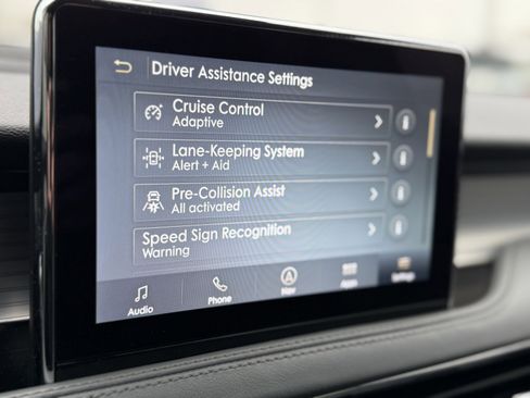 Used 2020 Lincoln Corsair Reserve w/ Equipment Group 201A image 29