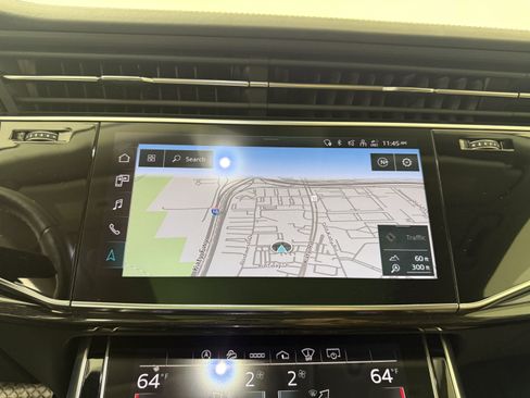 Used 2021 Audi Q8 Prestige w/ Prestige Package image 26