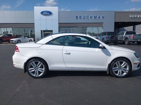 Used 2014 Volkswagen Eos Executive image 9