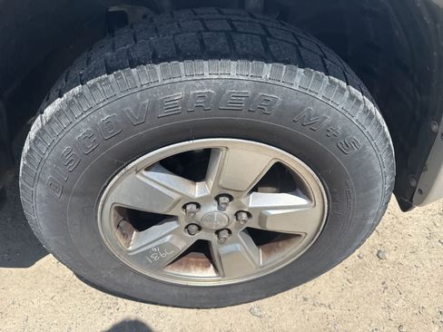 Used 2012 Jeep Liberty Sport AWD/4WD image 5
