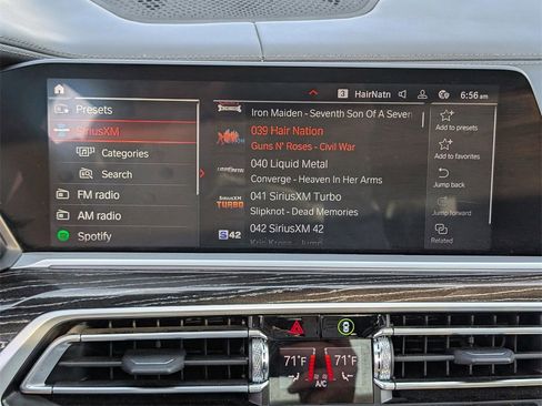 Used 2021 BMW X7 M50i w/ Executive Package image 25