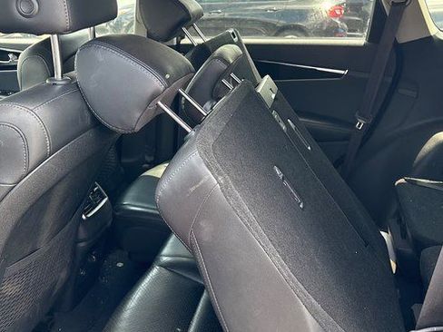Used 2019 Kia Sorento EX FWD image 4