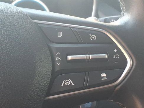 Used 2022 Hyundai Santa Fe SEL w/ Convenience Package image 17