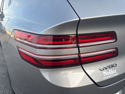 Used 2021 Genesis GV80 2.5T w/ Advanced Package 02 image 10