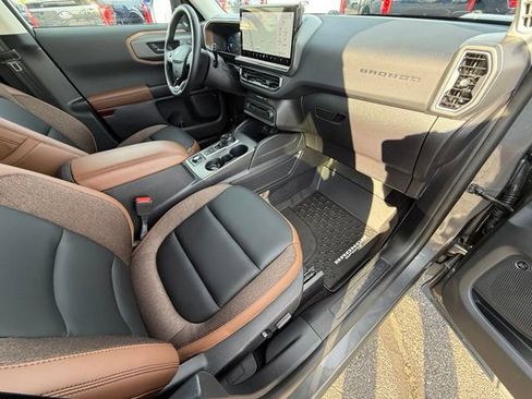 Used 2025 Ford Bronco Sport Outer Banks w/ Outer Banks Tech Package+ AWD/4WD image 21