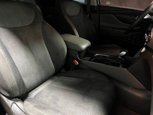 Used 2019 Hyundai Santa Fe SE FWD image 9