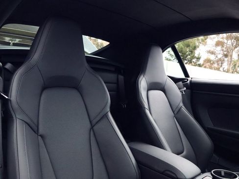 New 2026 Porsche 911 GTS image 24