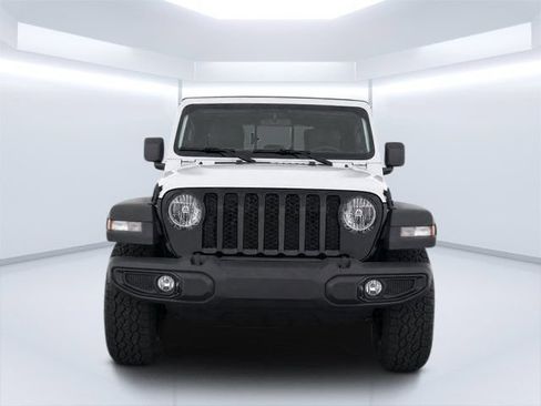 Used 2021 Jeep Gladiator Sport AWD/4WD image 8