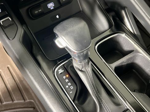 Used 2022 Kia Telluride S image 25