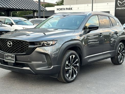Certified 2025 MAZDA CX-50 2.5 Hybrid w/ Premium Plus Pkg AWD/4WD image 4