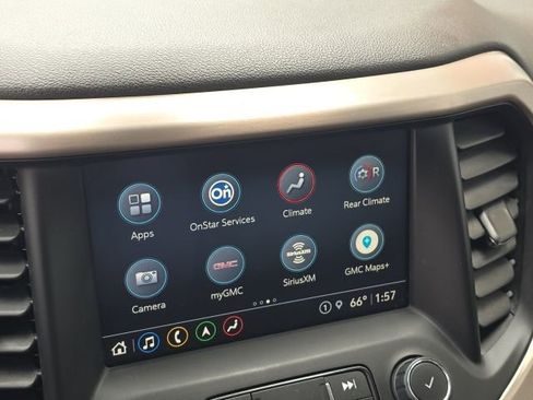 Used 2021 GMC Acadia Denali w/ Denali Technology Package image 34