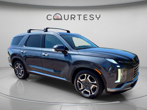 Certified 2024 Hyundai Palisade Limited FWD image 7