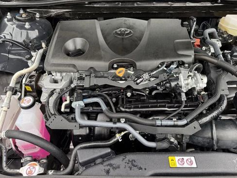 Used 2026 Toyota Camry SE w/ Convenience Package FWD image 34