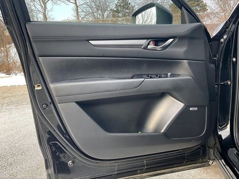 Used 2020 MAZDA CX-5 Touring image 23