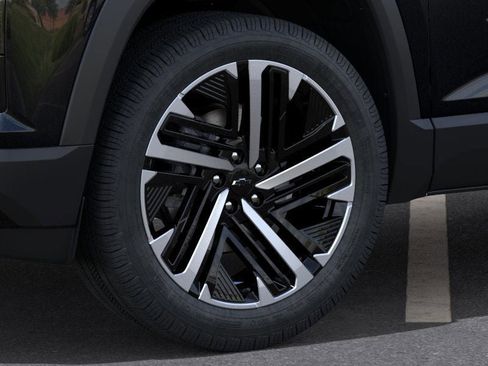 New 2026 Chevrolet Equinox RS w/ LPO, Floor Liner Package image 9