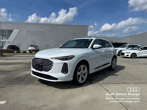 New 2025 Audi Q5 Prestige image 1