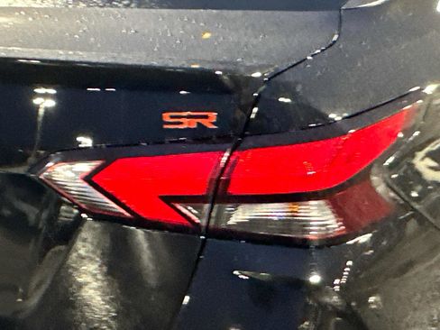 New 2025 Nissan Versa SR w/ Trunk Package image 15