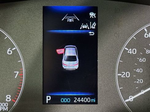Used 2024 Toyota Corolla LE FWD image 18