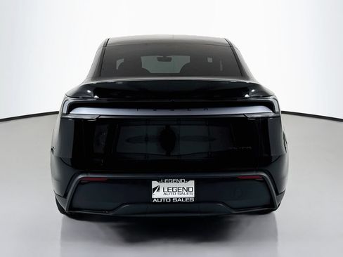 Used 2026 Tesla Model Y AWD image 6