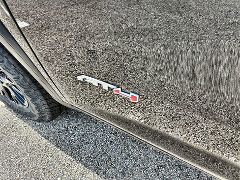 New 2026 GMC Acadia AT4 w/ Luxury Package image 14