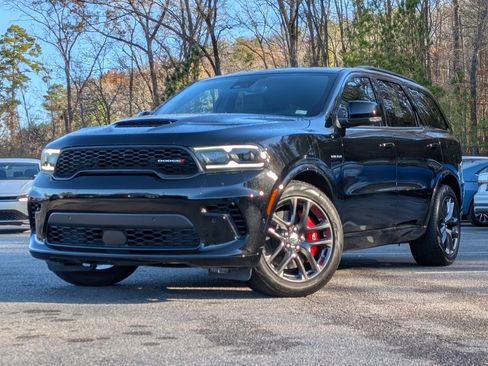 Used 2024 Dodge Durango R/T w/ Tow 'N Go Package image 4