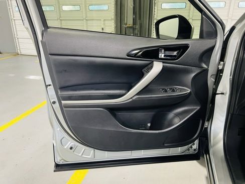Used 2023 Mitsubishi Eclipse Cross SEL image 21