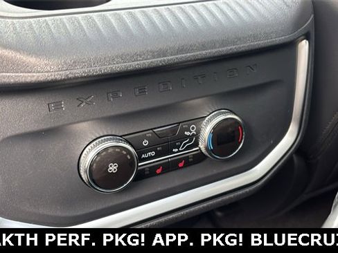 New 2025 Ford Expedition Max Platinum w/ Stealth Performance Package image 7