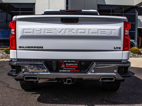 Used 2023 Chevrolet Silverado 1500 LTZ w/ Z71 Off-Road Package AWD/4WD image 5