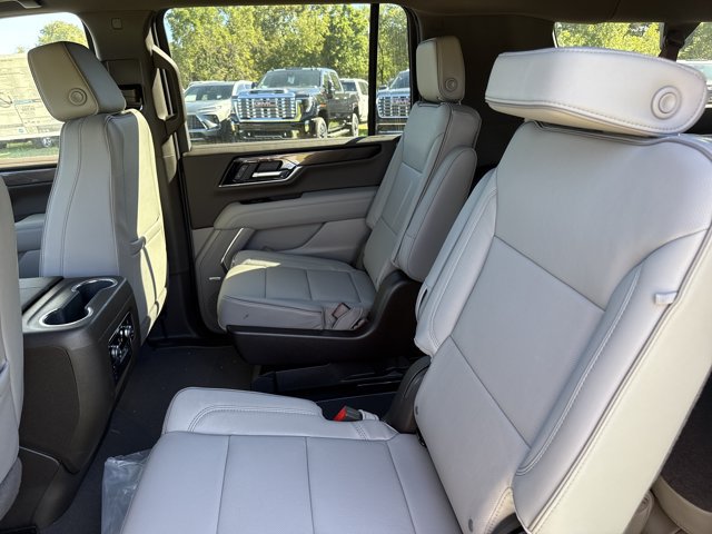 New 2027 GMC Yukon XL Elevation w/ Elevation Preferred Package AWD/4WD image 6