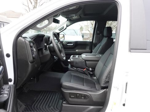 Used 2023 Chevrolet Silverado 1500 Custom w/ LPO, Dark Essentials Package AWD/4WD image 18