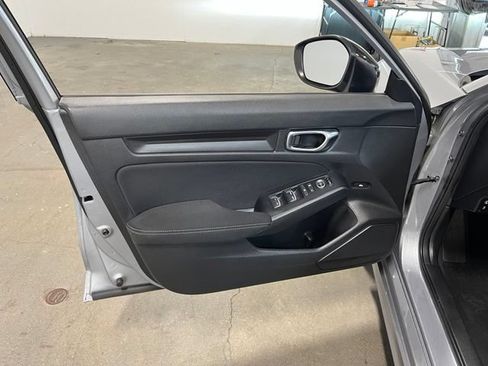 Used 2023 Honda Civic Sport image 24
