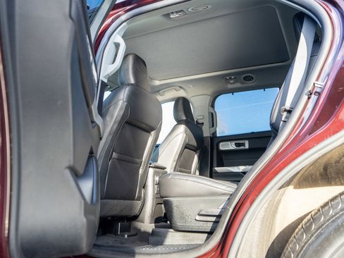 Used 2023 Ford Explorer Limited w/ Hybrid Equipment Group 310A image 28