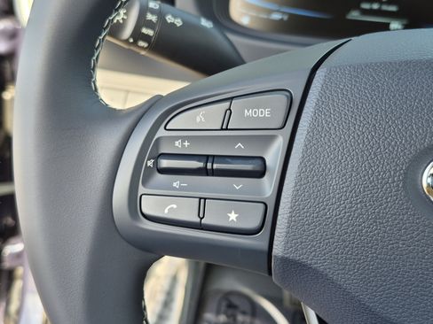 New 2026 Hyundai Venue SEL FWD image 27