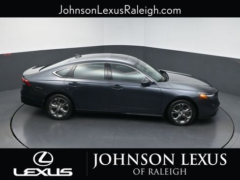 Used 2023 Honda Accord EX-L image 29