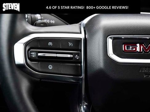 Used 2025 GMC Acadia Elevation image 21