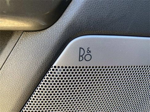 Used 2023 Ford F150 Lariat image 54