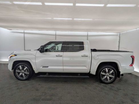 Used 2022 Toyota Tundra Capstone image 3