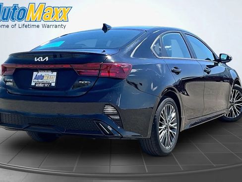 Used 2023 Kia Forte GT-Line FWD image 9