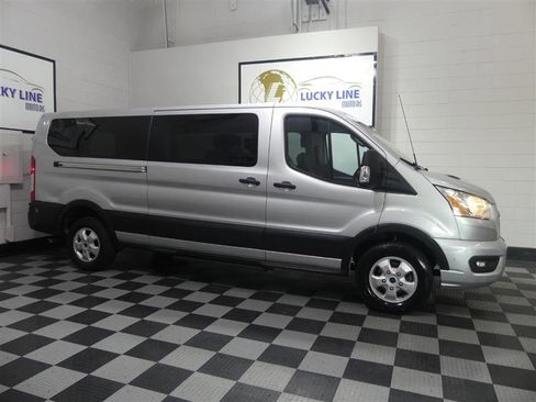Used 2020 Ford Transit 350 XLT RWD image 5