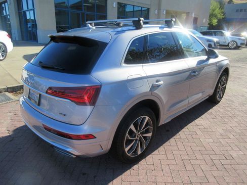 Used 2024 Audi Q5 2.0T Premium Plus w/ Premium Plus Package AWD/4WD image 4
