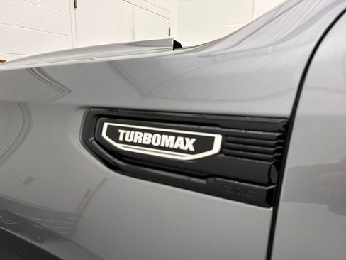 New 2026 GMC Sierra 1500 Elevation AWD/4WD image 9