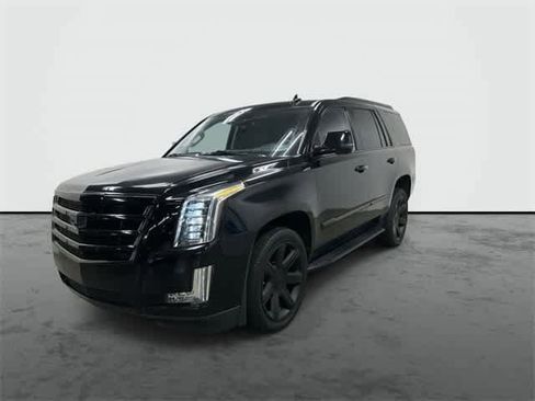 Used 2020 Cadillac Escalade Luxury image 7